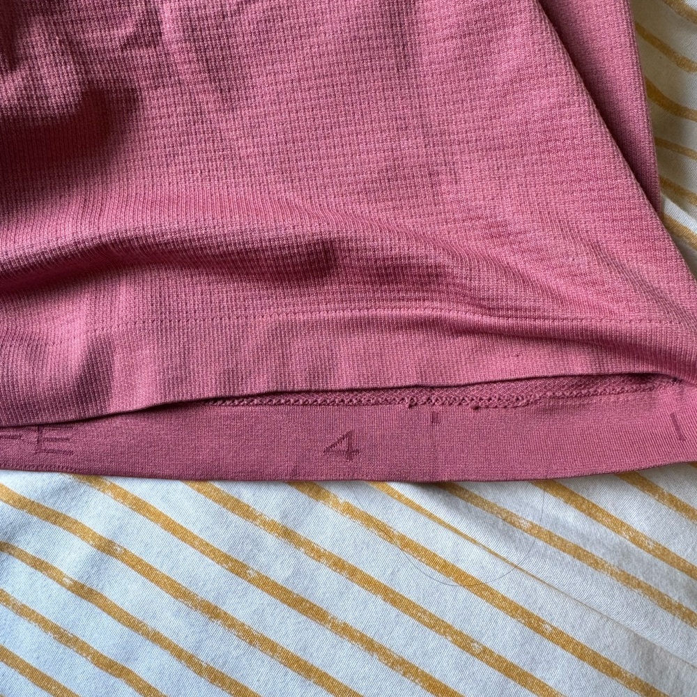 Lululemon Athletica Pink Fitted Short Sleeve T-Shirt - Picture 3 of 3